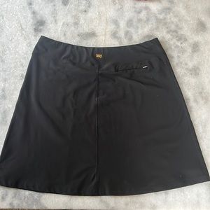 Lucy black spandex skirt